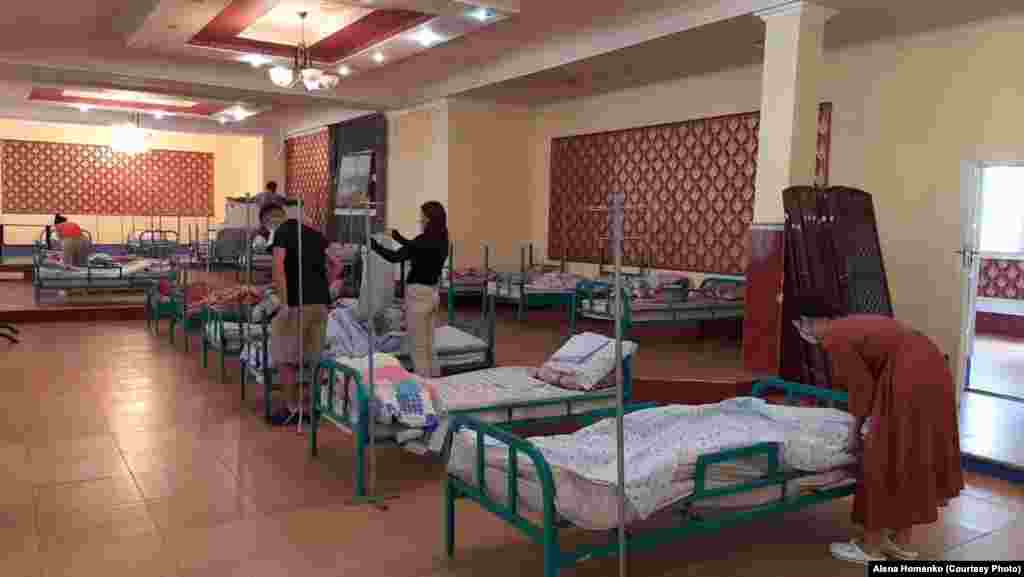 Сүрөттөрдү "Азаттыкка" жарандык активист Алена Хоменко жиберди.