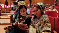 "Boýag çalmazlyga söz berýärin ". Býujet işgärlerinden "emeli gözellikden" ýüz öwürmek hakynda dilhaty alynýar