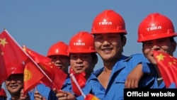 Кыргызстанда иштеген Кытай жарандары.