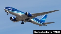 «Ադրբեջանական ավիաուղիներ»-ի օդանավ, արխիվ