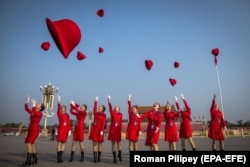 ҚКП 19-съезінің жабылу салтанатына орай өткен шаралардың бірі. Қытай, Пекин, 24 қазан 2017 жыл.