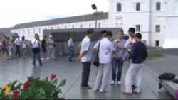 "Азатлык" яшьләре Батыршаны искә алды