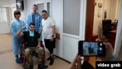 Pentru a putea să vorbească din nou, Vladislav va trebui să treacă prin mai multe intervenții chirurgicale.