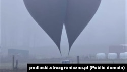 Балёны з цыгарэтамі ў Польшчы. Архіўнае фота