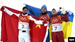 Сулдан: Цзя Цоньянь (Кытай), Александр Абраменко, Илья Буров (Русия, 3нче урын)