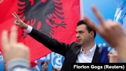 Lulzim Basha, fotografi nga arkivi. 