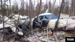 Архивдеги сүрөт. L-410 үлгүсүндөгү учак кабылган кырсык. 2017-жыл, 15-ноябрь, Орусия.