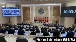 Jogorku Kenesh, parliament, building