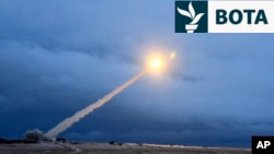 Lëshimi i një raketa lundruese me kokë bërthamore, e cilësuar si Burevestnik.