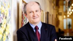 Alexandru Munteanu a fost anunțat propunerea PAS la funcția de premier pe 14 octombrie, cu câteva zile înainte de constituirea noului Parlament.