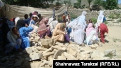 د خيبر پښتونخوا په يوشمېر سيمو کې وسلوالو وخت په وخت د نجونو ښوونځي وران کړي دي ـ انځور له ارشيفه