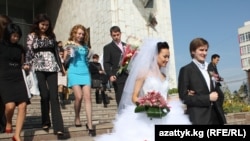 Бишкек, Бакыт үйү. 10.10.2010.