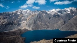 Горы Бадахшана манят иностранных туристов