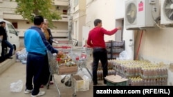 Azyk dükany. Türkmenistan (Arhw suraty) 