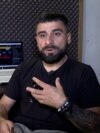 Livin' La Vida Lyoka: Un rapper strămutat din Karabakh își găsește speranța în muzică