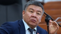 Алмамбет Шыкмаматов.