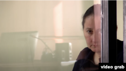 მზია ამაღლობელი, ჟურნალისტი