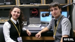 Ләйсән Әсхәтова белән Тимур Сөләйманов Азатлык студиясендә