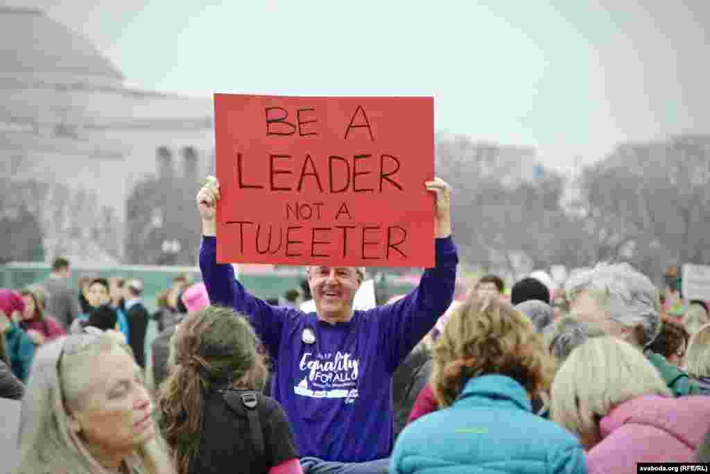 "Будзь лідэрам, а ня твітэрнікам"