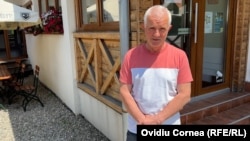 Endre Laszlo, proprietarul uneia din cele mai cunoscute pensiuni din Praid, spune că autoritățile au avut cel puțin un an la îndemână ca să prevină dezastrul.