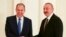 Министр иностранных дел России Сергей Лавров (слева) и президент Азербайджана Ильхам Алиев