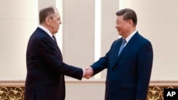 Președintele Chinei, Xi Jinping, a promis sprijin ministrului de Externe rus, Serghei Lavrov.
