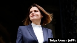 Liderja opozitare bjelloruse, Svyatlana Tsikhanouskaya në Londër. 3 gusht 2021.