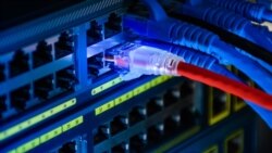 Ваша Свобода | Кібератаки в Україні: хто винен і як захиститися