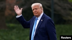 د امريکا ولسمشر ډانلډ ټرمپ په سپينه ماڼۍ کې ـ انځور له ارشيفه