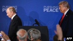 АКШ жана Орусия президенттери. Аляска, 15-август, 2025-жыл
