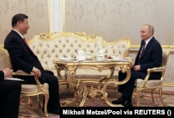 Си Цзиньпин и Владимир Путин на переговорах в Москве 8 мая