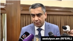 Член Совета старейшин Еревана от РПА Сергей Мкртчян, Ереван, 12 июля 2018 г.