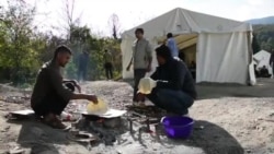 Migranti na Vučjaku čekaju odluku lokalnih vlasti