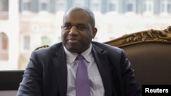 Дэвид Лэмми.