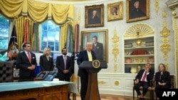 ترامپ در نشست خبری در دفتر کاخ سفید، ۲۳ مهر