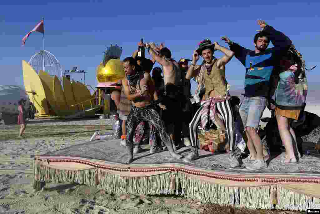 Танец на ковре-самолете