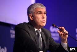 Владимир Малинов