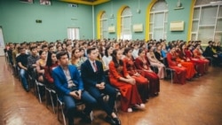 Türkmen talyplaryna iberip bolýan puluň möçberi 'artdyryldy', ýöne käbir kynçylyklar saklanýar