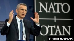 იენს სტოლტენბერგი