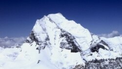 Prăbușirea unui ghețar a fost surprinsă pe video în munții Tadjikistanului 