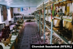 Хамит Боронов негиздеген музейдеги экспонаттар. Жерге-Тал.