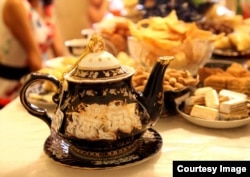 В Узбекистане на столе во время Рамазана обязательны орехи, сухофрукты и сладости.