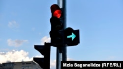 Gradska uprava Valjeva prihvatila ponudu HEP-a, za snabdevanje strujom javne rasvete i semafora