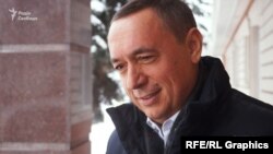 Микола Мартиненко не захотів спілкуватися із журналістами «Схем» на тему використання ботів