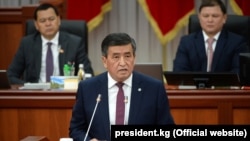 Сооронбай Жээнбеков