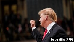 د امریکا د متحدو ایالاتو جمهور رئیس ډونالد ټرمپ