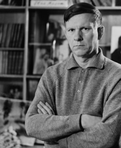 Василь Быков, Гродно шаары. 1974-жыл.