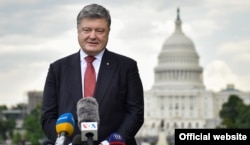 Президент України Петро Порошенко під час прес-конференції у Вашингтоні, 21 червня 2017 року