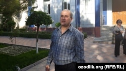 Бобомурод Абдуллаев сот залынан эркиндикке чыккан учуру. 7-май, 2018-жыл.