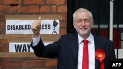 Moguća i opcija da laburisti predvođeni Džeremijem Korbinom pokušaju da formiraju vladu u koaliciji sa manjim partijama